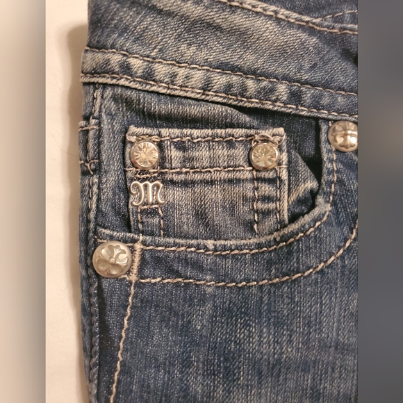 Miss Me Boot Jeans W/ Roses Studs Rhinestone Accents Size 26 - Picture 4 of 9
